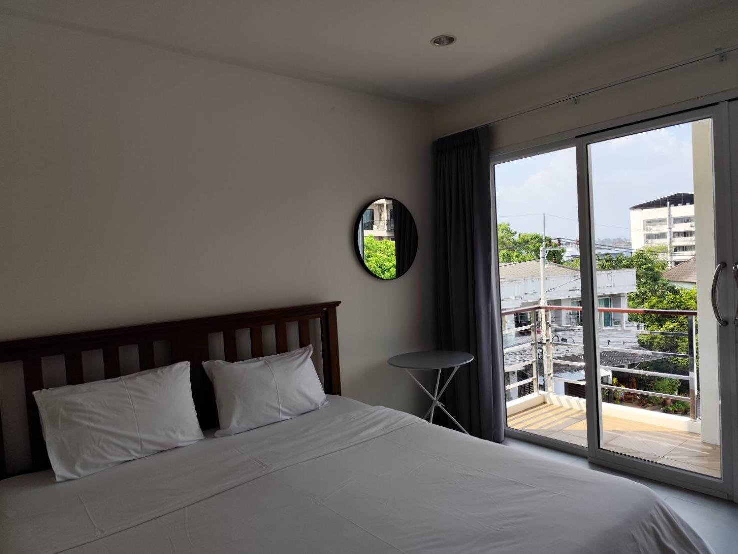 Hotel The 9Th House Krabi town Exterior foto